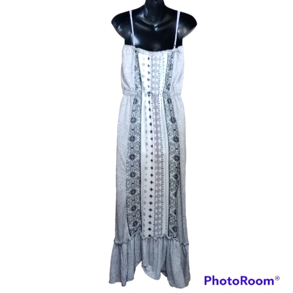 Hummingbird Bohemian Maxi Dress - Picture 2 of 6